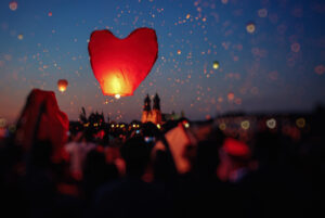 lampion w kształcie serca